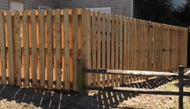 488_284-wood-0003 Wood Fence Design: Inspiring Gallery of Functional Fence Styles.